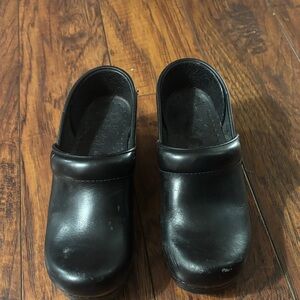 Classic black Dansko Clogs